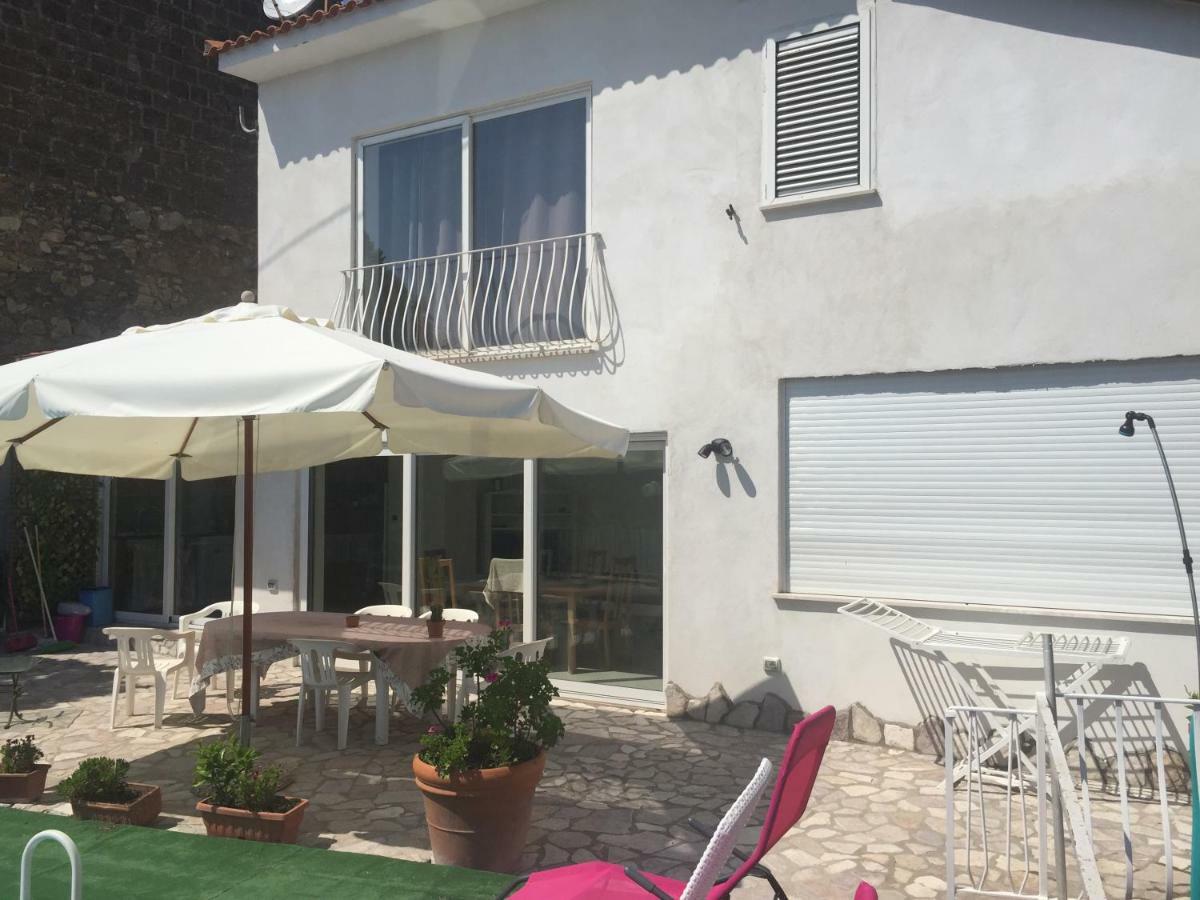Villa Asia Holiday Home Sant'Agata sui due Golfi Exterior photo